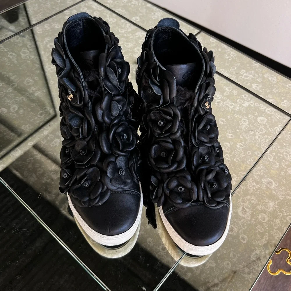CHANEL Leather Camellia High Top Sneaker size 36